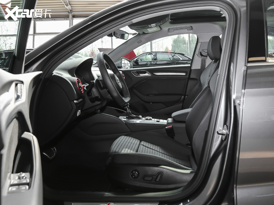 2020?yun)WA3 Limousine Limousine 35 TFSI\(yn)(dng) (gu)VI