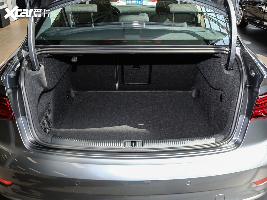 2020WA3 Limousine Limousine 35 TFSI\ VI