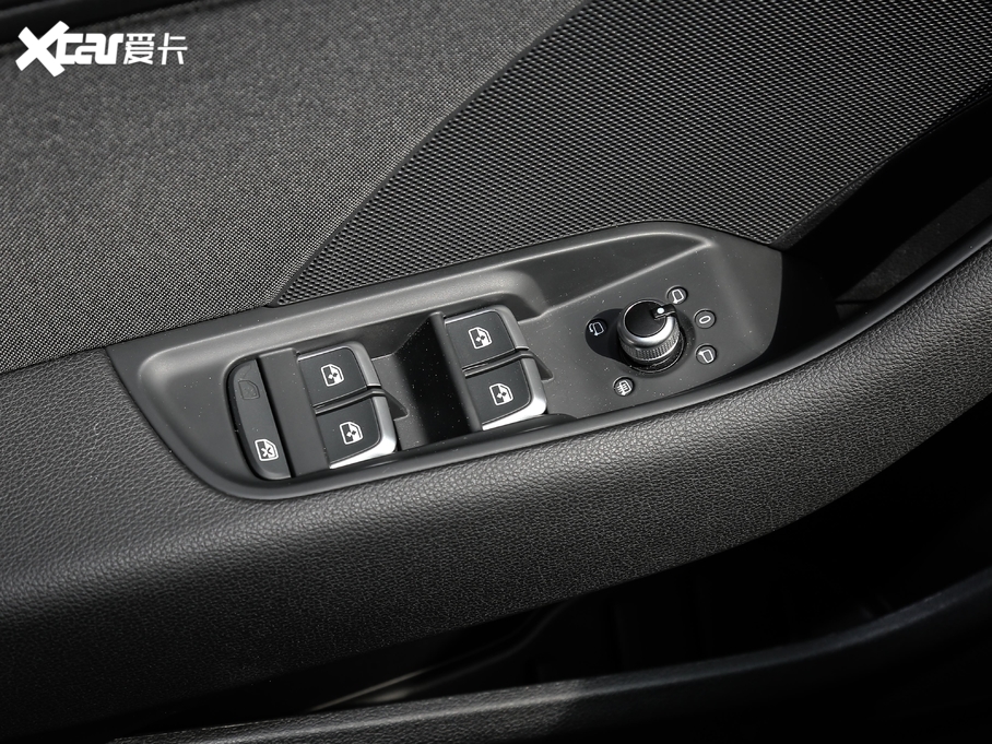 2020WA3 Limousine Limousine 35 TFSI\ VI