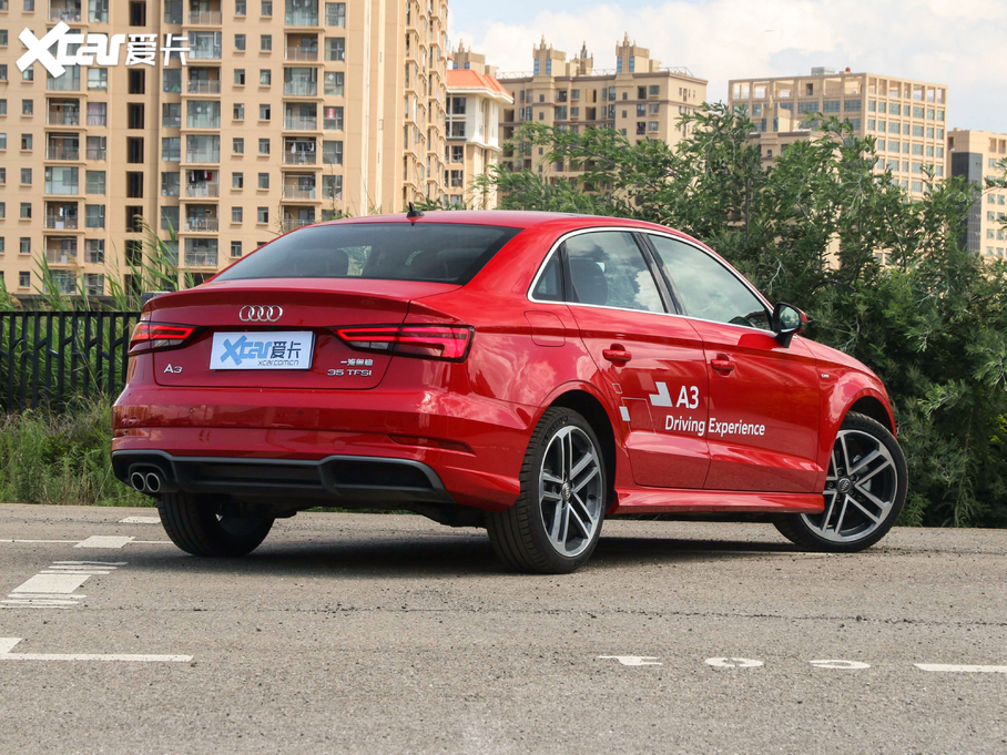 2020WA3 Limousine Limousine 35 TFSI \ V