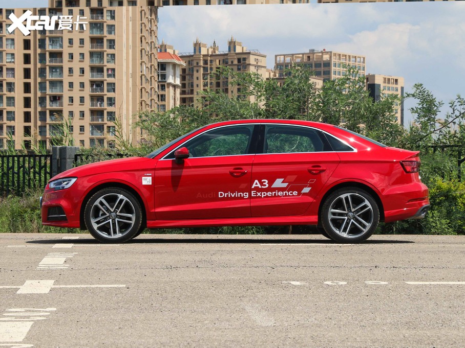 2020?yun)WA3 Limousine Limousine 35 TFSI \(yn)(dng) (gu)V