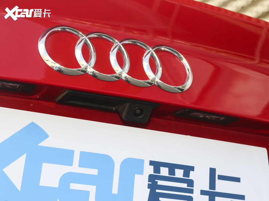 2020��W��A3 Limousine Limousine 35 TFSI �\���� ��V