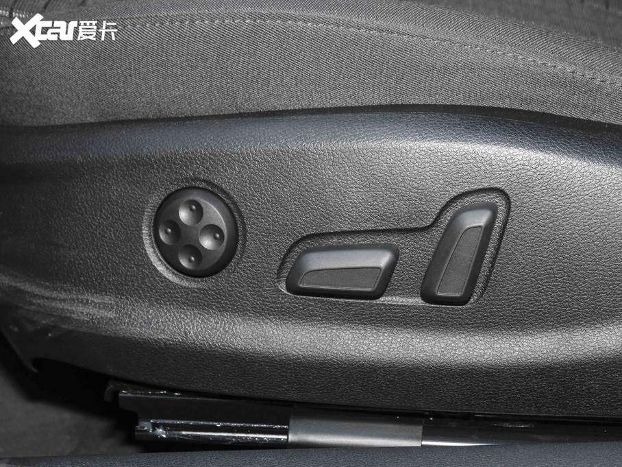 2020WA3 Limousine Limousine 35 TFSI \ V