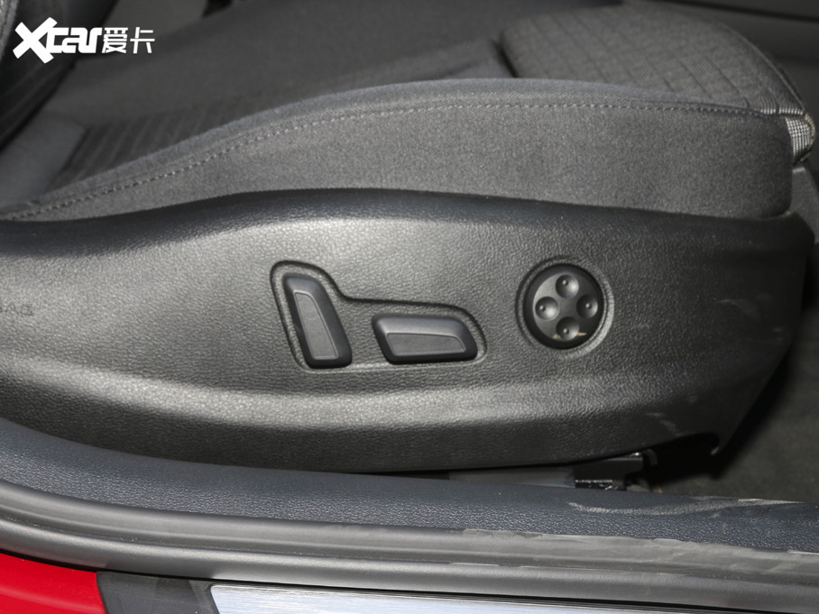 2020WA3 Limousine Limousine 35 TFSI \ V