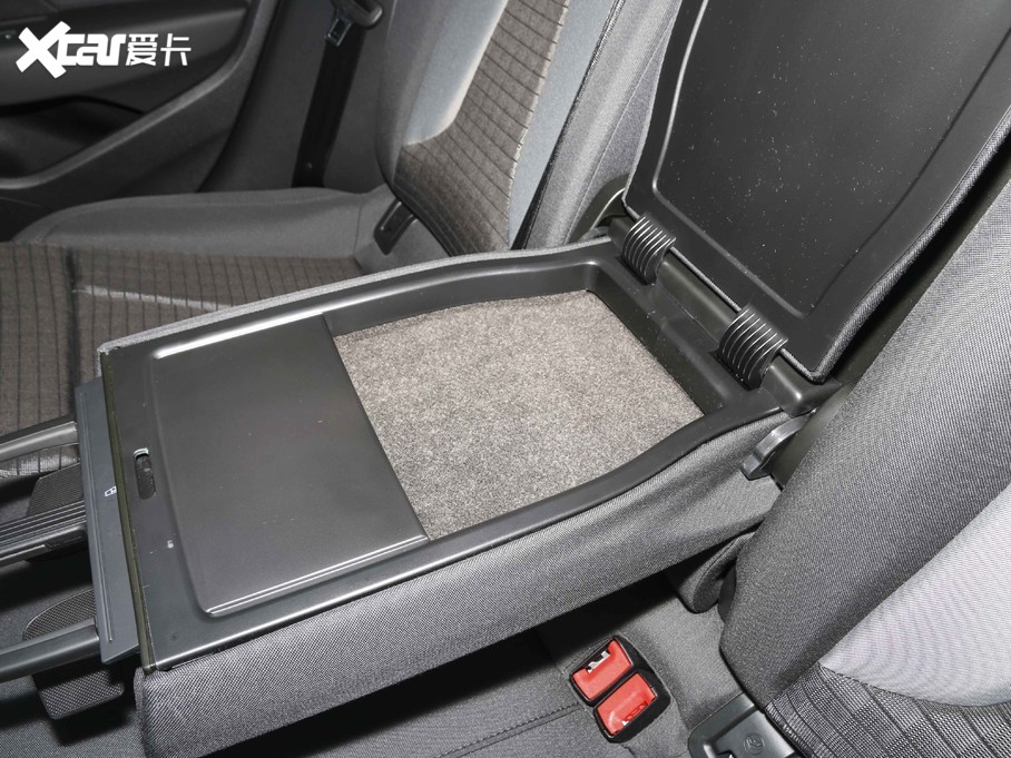 2020WA3 Limousine Limousine 35 TFSI \ V