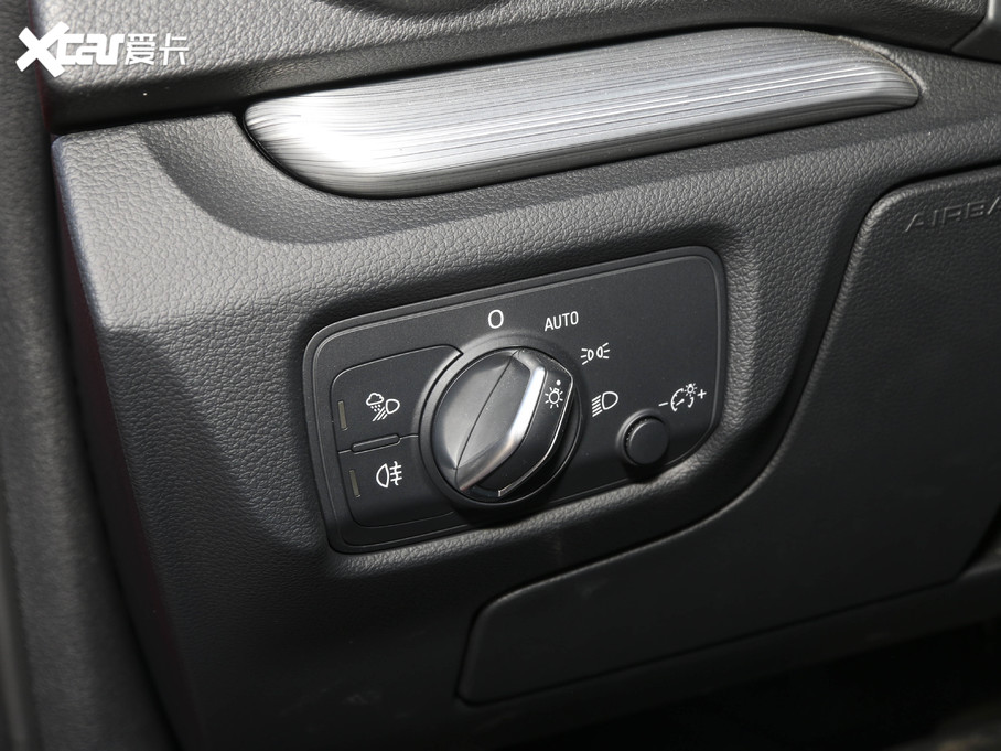 2020WA3 Limousine Limousine 35 TFSI \ V