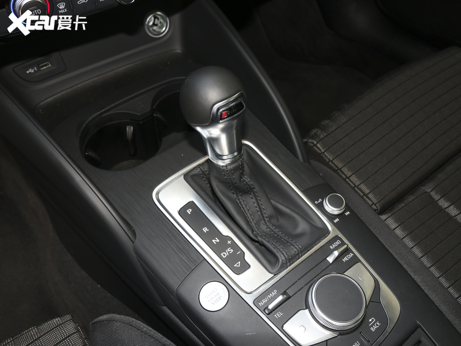 2020WA3 Limousine Limousine 35 TFSI \ V