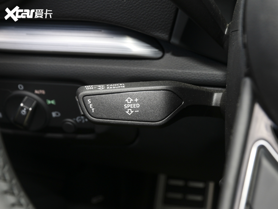 2020WA3 Limousine Limousine 35 TFSI \ V