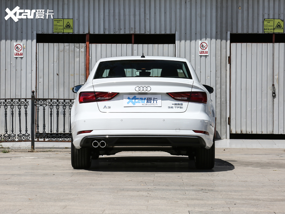 2020WA3 Limousine Limousine 35 TFSI Mȡ V