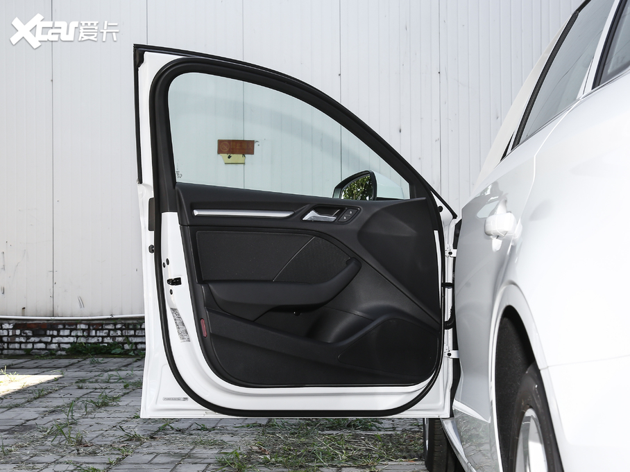 2020WA3 Limousine Limousine 35 TFSI Mȡ V