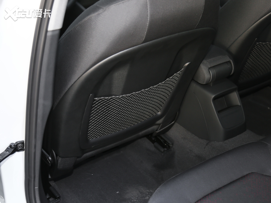 2020WA3 Limousine Limousine 35 TFSI Mȡ V