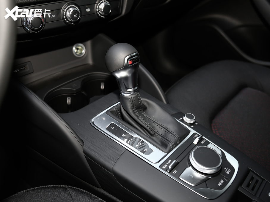 2020WA3 Limousine Limousine 35 TFSI Mȡ V