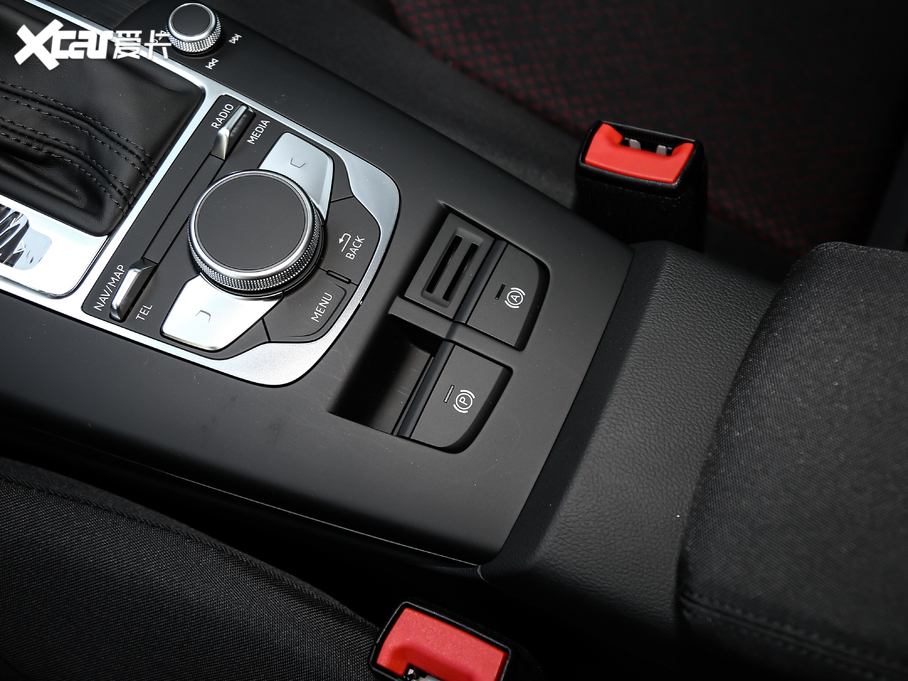 2020WA3 Limousine Limousine 35 TFSI Mȡ V