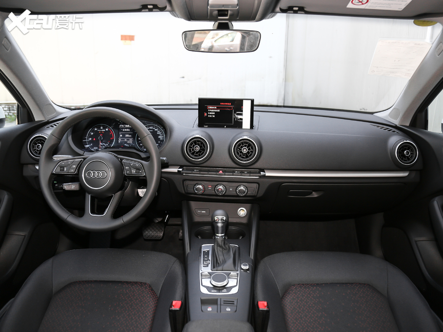 2020WA3 Limousine Limousine 35 TFSI Mȡ V