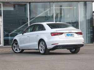 2020Limousine 40 TFSIL VI 45