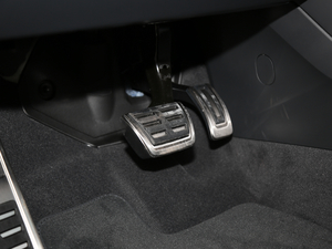 2020Limousine 40 TFSIL(fng) VI п؅^(q)