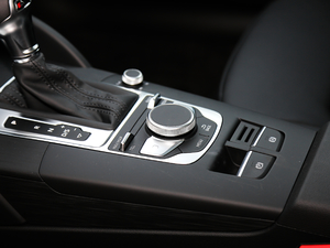 2020Limousine 40 TFSIL VI {