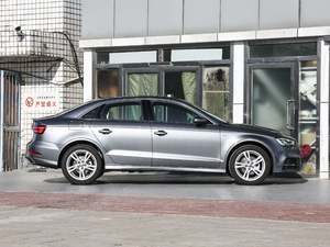 2020Limousine 35 TFSIr VI w^