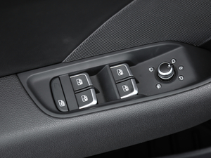 2020Limousine 35 TFSIr(sh) VI {܇ƅ^(q)	