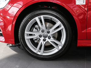 2020Limousine 35 TFSI r V ݆Ȧ