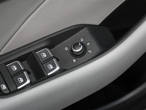 2020Limousine 35 TFSI r V п؅^