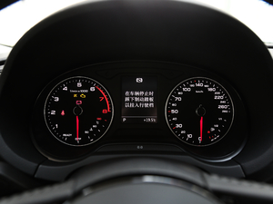 2020Limousine 35 TFSI r(sh) V x