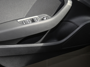 2020Limousine 35 TFSI\ VI ǰTg