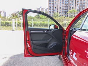 2020Limousine 35 TFSI \ V {λ܇T