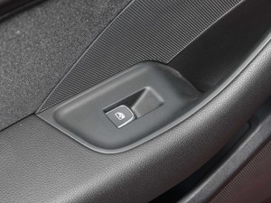 2020Limousine 35 TFSI \(yn)(dng) (gu)V п؅^(q)