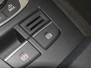 2020Limousine 35 TFSI \ V v܇Ƅ