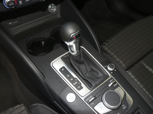 2020Limousine 35 TFSI \ V п؅^