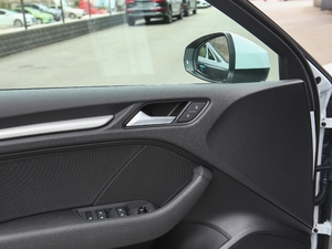 2020Ŀ Limousine 35 TFSI Mȡ VI g