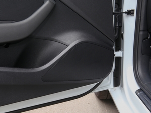 2020Ŀ Limousine 35 TFSI Mȡ VI g