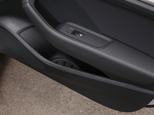 2020Ŀ Limousine 35 TFSI Mȡ VI п؅^