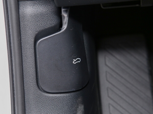 2020Ŀ Limousine 35 TFSI Mȡ VI п؅^