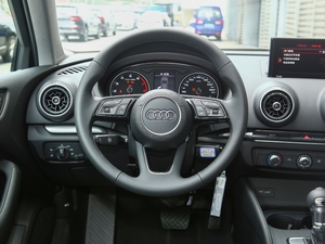 2020Ŀ Limousine 35 TFSI Mȡ VI P