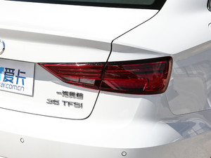 2020Limousine 35 TFSI Mȡ V ^