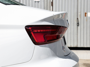 2020Limousine 35 TFSI Mȡ V ^