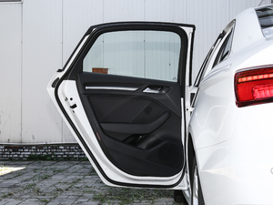 2020Limousine 35 TFSI Mȡ V ܇T