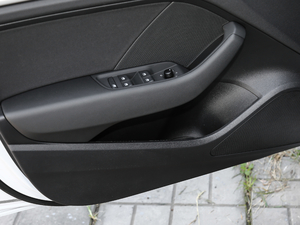 2020Limousine 35 TFSI M(jn)ȡ (gu)V ǰT(mn)(ch)g