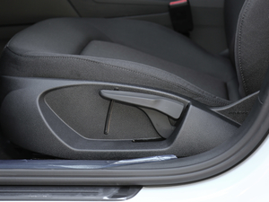 2020Limousine 35 TFSI Mȡ V {{