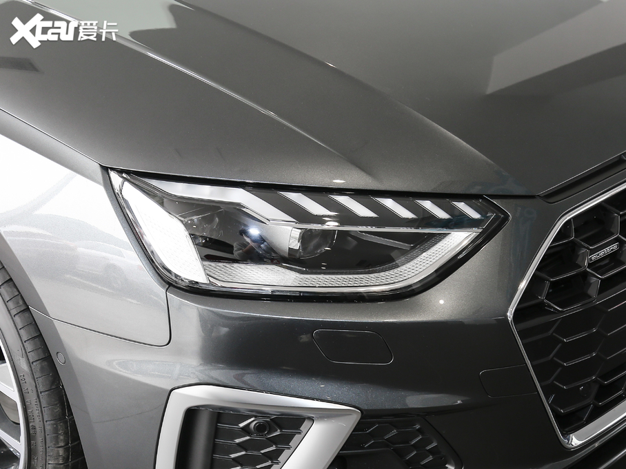 2020WA4L 45 TFSI quattro xӸ