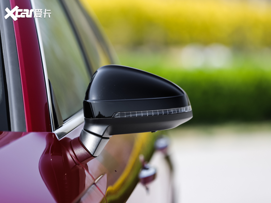 2020WA4L 45 TFSI quattro xӸ