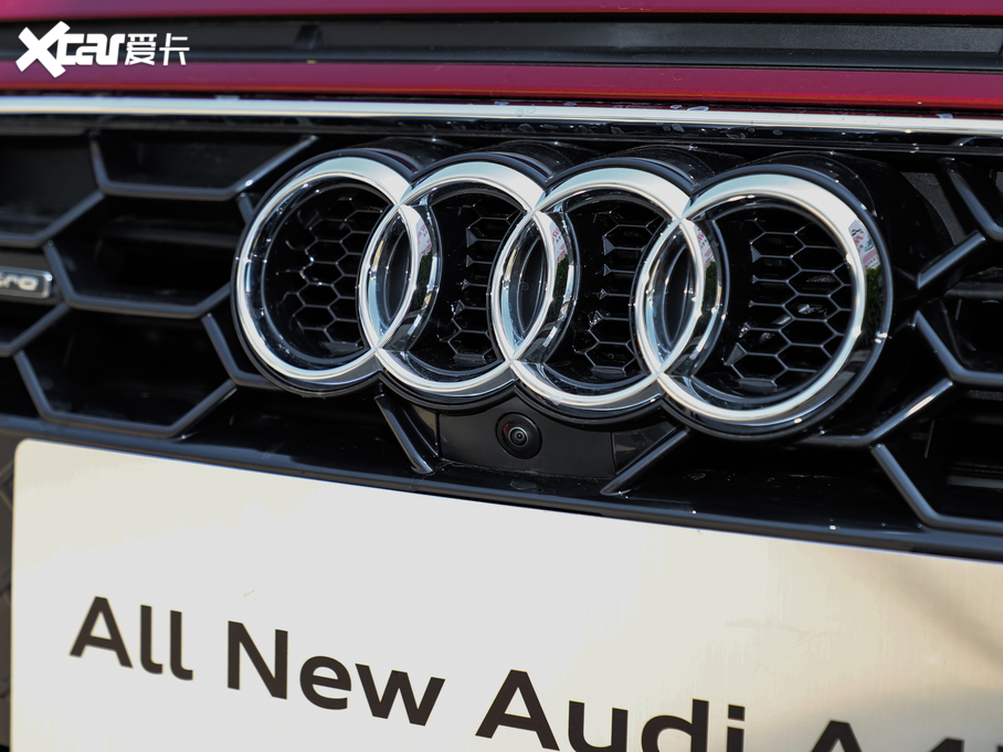 2020WA4L 45 TFSI quattro xӸ