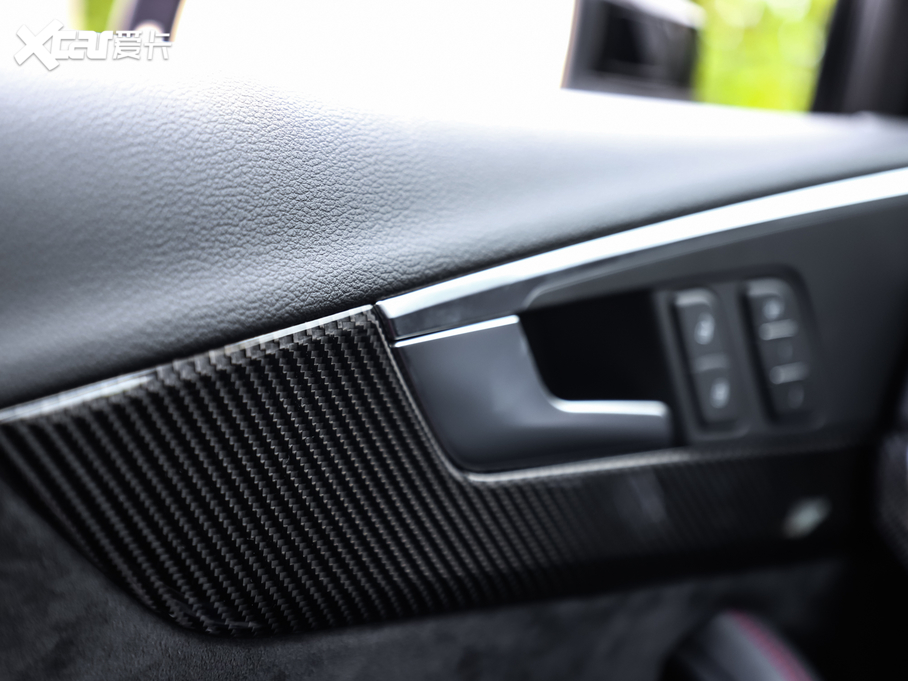 2020WA4L 45 TFSI quattro xӸ