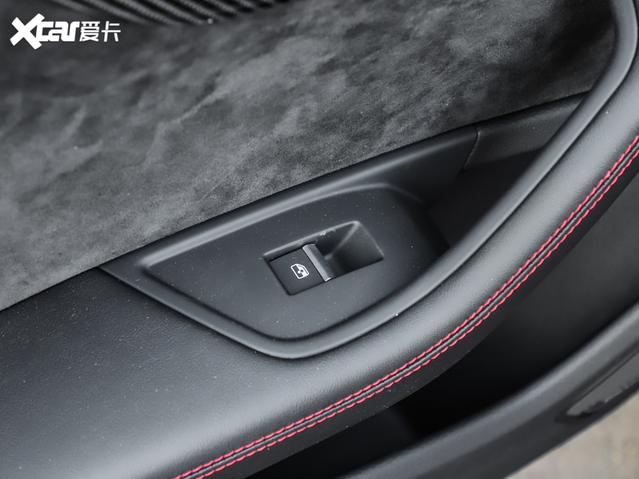 2020WA4L 45 TFSI quattro xӸ