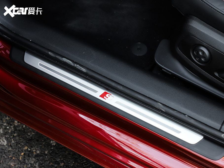 2020WA4L 45 TFSI quattro xӸ