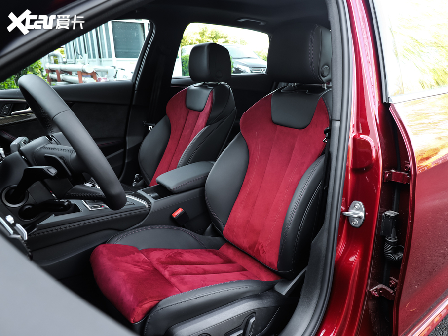 2020WA4L 45 TFSI quattro xӸ