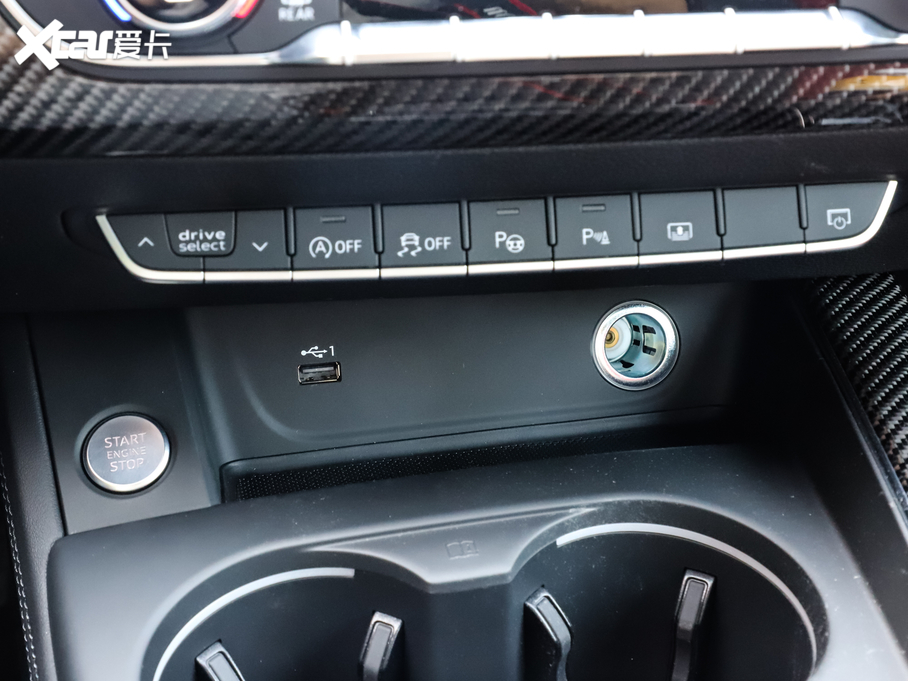 2020WA4L 45 TFSI quattro xӸ