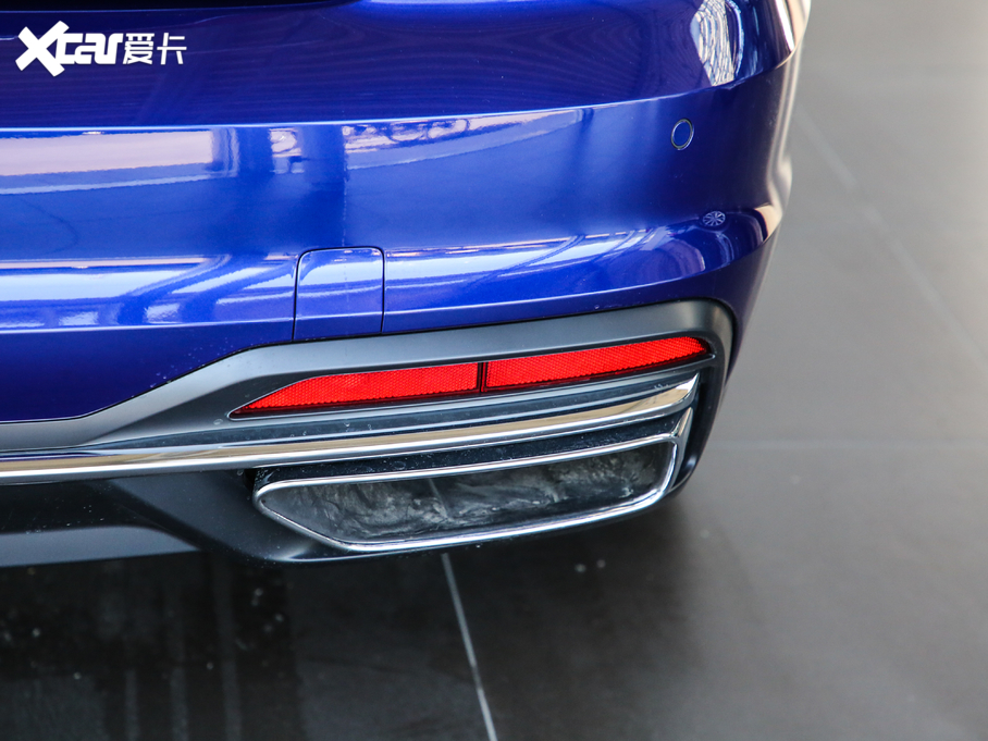 2020WA4L 40 TFSI quattro A